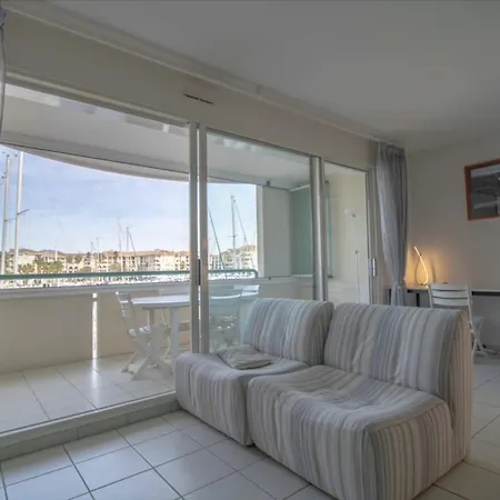 With Balcony And View On The Port Apartment *